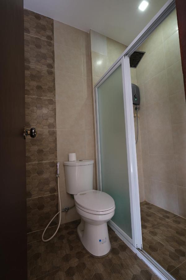 Balai Carmela Hotel Tuguegarao City Exterior photo