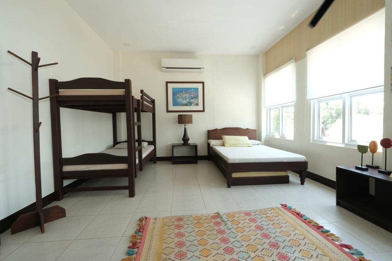 Balai Carmela Hotel Tuguegarao City Exterior photo